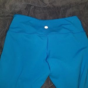 Blue Cropped Reversible Lulu Lemon Leggings